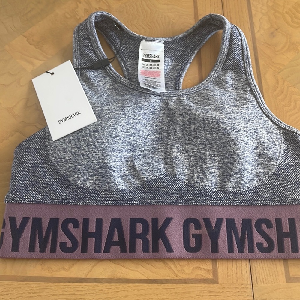 Gymshark Sports  bra. New with tags. Size small